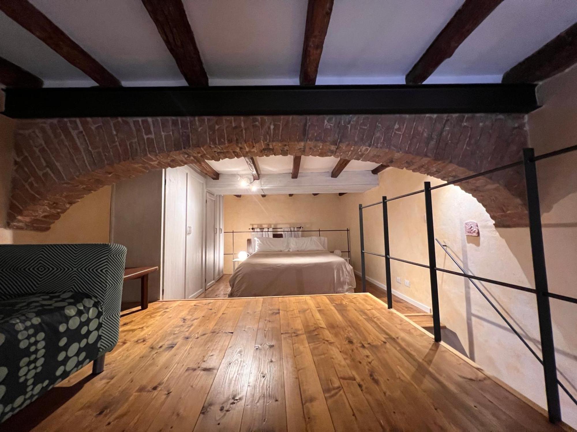 The Pianist S House In The Heart Of Bologna Apartment Exterior photo