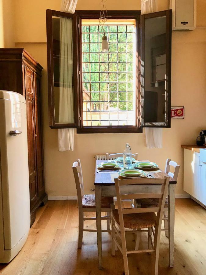The Pianist S House In The Heart Of Bologna Apartment Exterior photo